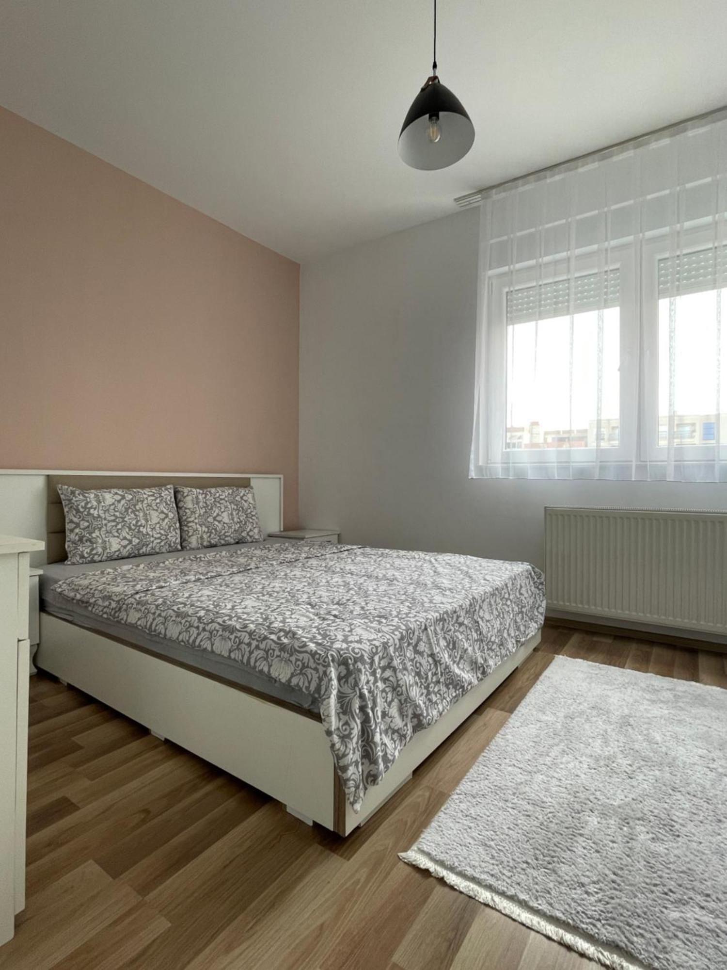 Entire Apartment - Near The Center Приштина Экстерьер фото